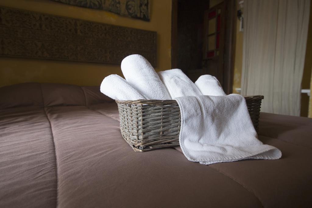 Le Stanze Dello Scirocco Sicily Luxury Bed and Breakfast Agrigento Exteriör bild