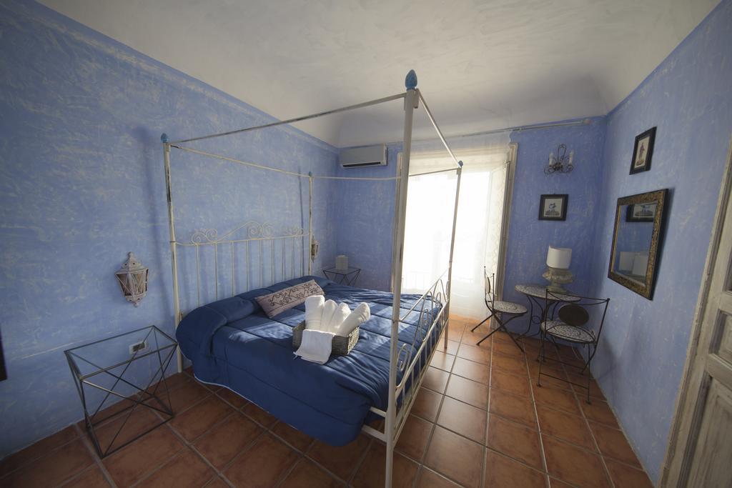 Le Stanze Dello Scirocco Sicily Luxury Bed and Breakfast Agrigento Exteriör bild